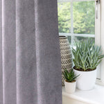 Cargar imagen en el visor de la galería, McAlister Textiles Matt Soft Silver Velvet Curtains Tailored Curtains