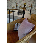 Cargar imagen en el visor de la galería, McAlister Textiles Matt Lilac Purple Piped Velvet Cushion Cushions and Covers