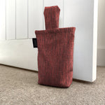 Cargar imagen en el visor de la galería, McAlister Textiles Capri Red Doorstop Doorstops 
