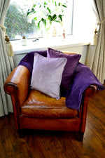 Cargar imagen en el visor de la galería, McAlister Textiles Matt Lilac Purple Velvet 43cm x 43cm Piped Cushion Sets Cushions and Covers 
